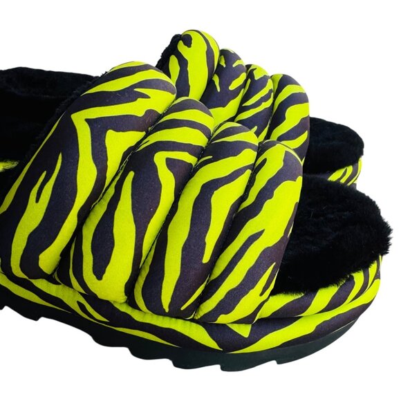 UGG Oh Yeah Slide Shoes Womens Size 8 Fuzzy Sandals Slippers Zebra Neon Green - Picture 3 of 13